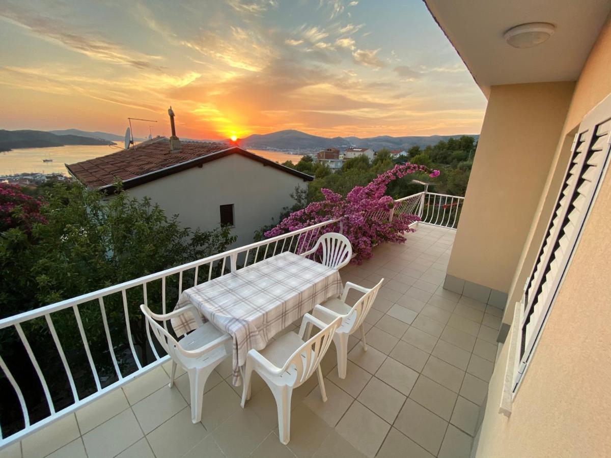 Apartment Ankica Trogir Bagian luar foto